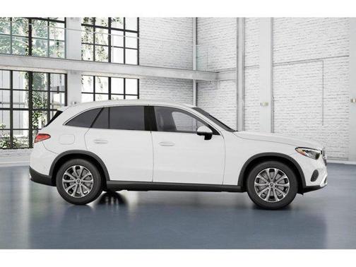 2026 Mercedes-Benz GLC 300 4MATIC