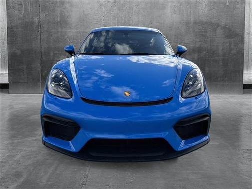 2022 Porsche 718 Cayman GT4