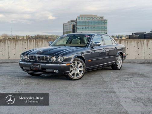 2004 Jaguar XJ Vanden Plas