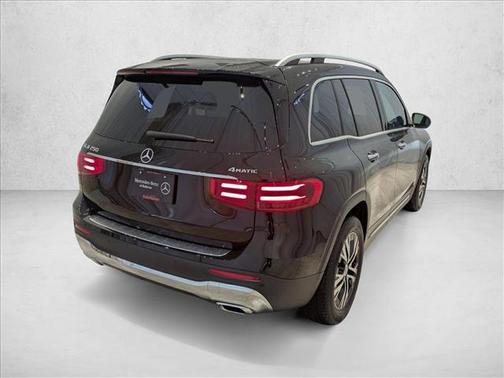 2025 Mercedes-Benz GLB 250 4MATIC