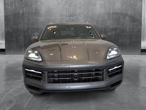2024 Porsche Cayenne AWD