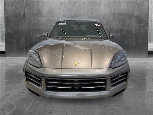 2024 Porsche Cayenne AWD
