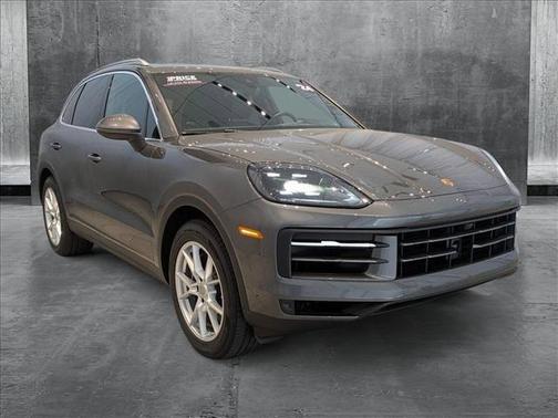 2024 Porsche Cayenne AWD