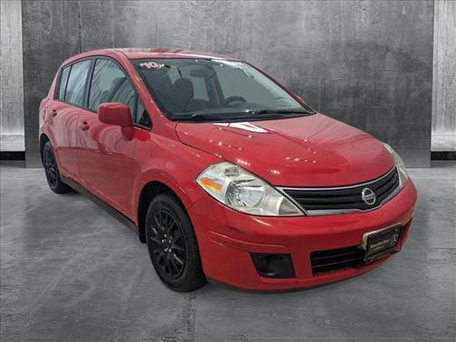 2010 Nissan Versa 1.8 S