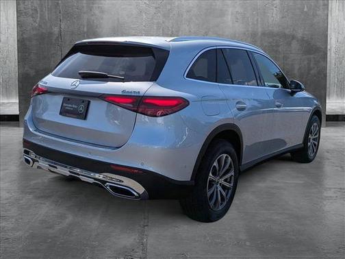 2025 Mercedes-Benz GLC 300 4MATIC