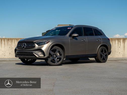 Mojave Silver Metallic 2023 Mercedes-Benz GLC 300 4MATIC