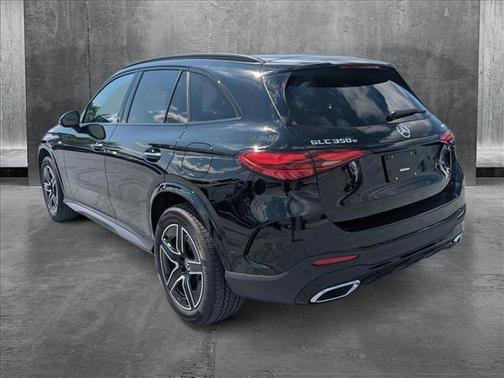 2025 Mercedes-Benz GLC 350e Base