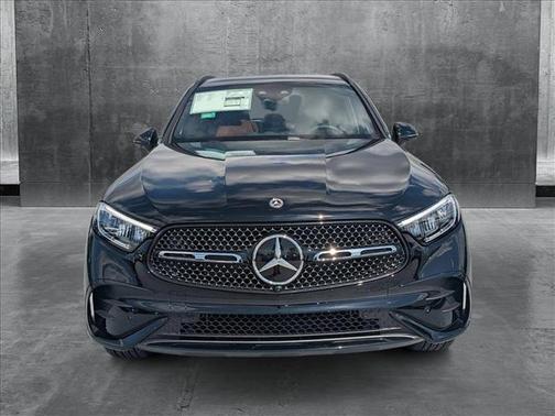 2025 Mercedes-Benz GLC 350e Base