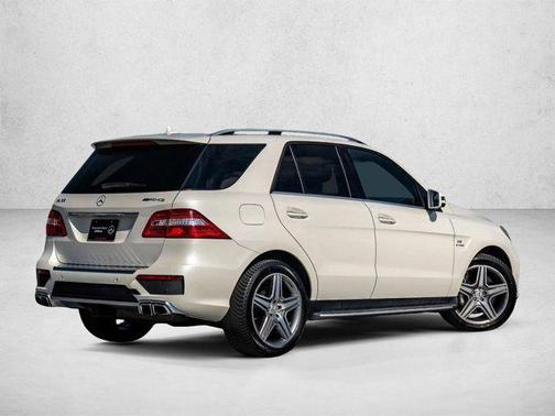 Diamond White Meta 2014 Mercedes-Benz M-Class 4MATIC