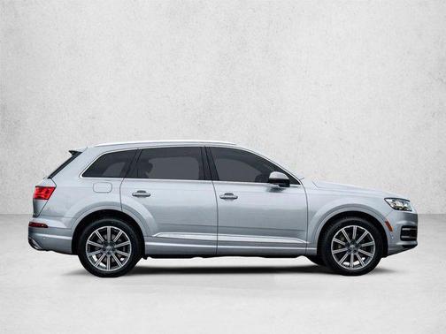 Florett Silver Metallic 2019 Audi Q7 55 Premium Plus