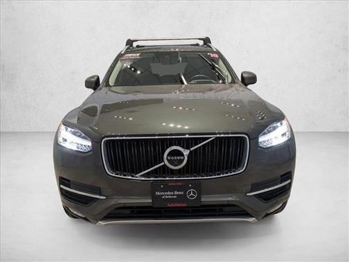 2018 Volvo XC90 T6 Momentum