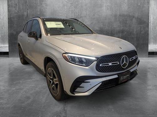 2025 Mercedes-Benz GLC 300 4MATIC