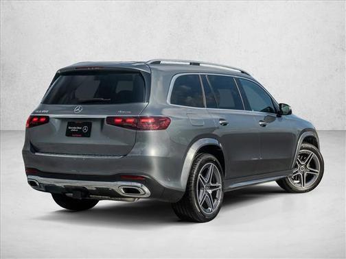 2025 Mercedes-Benz GLS 450 4MATIC
