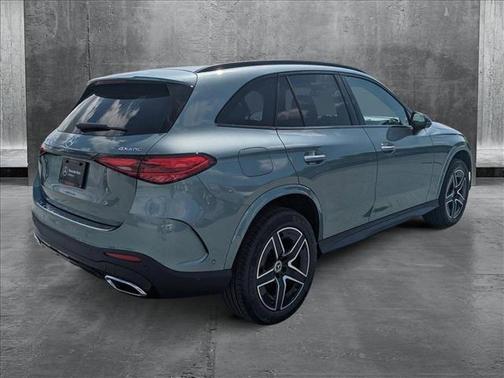 2025 Mercedes-Benz GLC 300 4MATIC