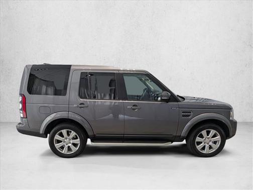 2016 Land Rover LR4 Base