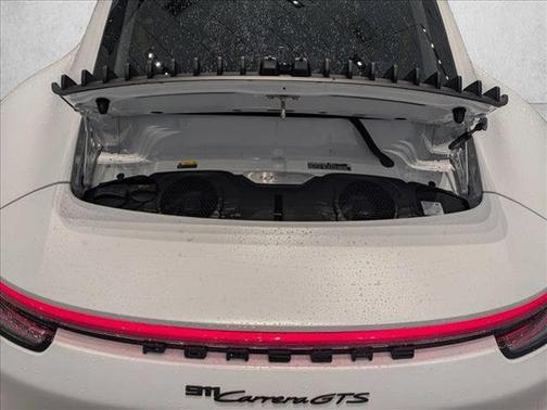 2022 Porsche 911 Carrera GTS