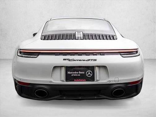 2022 Porsche 911 Carrera GTS