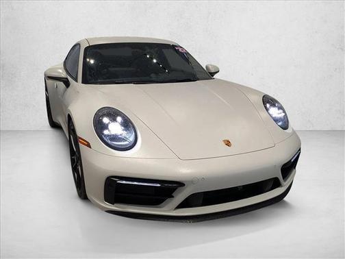 2022 Porsche 911 Carrera GTS
