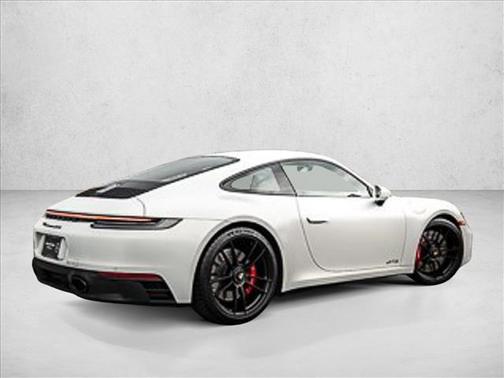 2022 Porsche 911 Carrera GTS