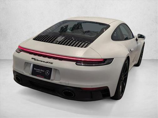 2022 Porsche 911 Carrera GTS