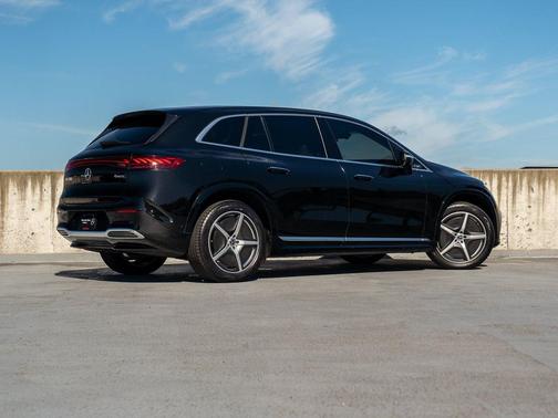 Obsidian Black Metallic 2023 Mercedes-Benz EQS 580 4MATIC