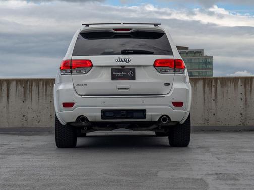 Bright White Clearcoat 2020 Jeep Grand Cherokee Overland