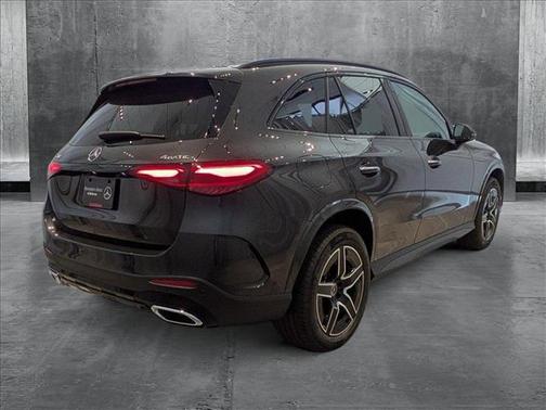2025 Mercedes-Benz GLC 300 4MATIC
