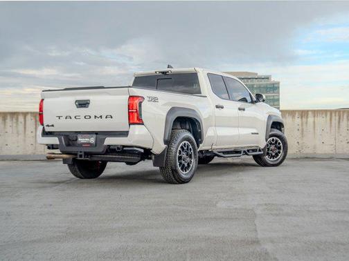 2024 Toyota Tacoma TRD Off Road