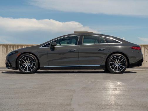 MANUFAKTUR Signature Silicon Grey 2025 Mercedes-Benz EQS 450 4MATIC