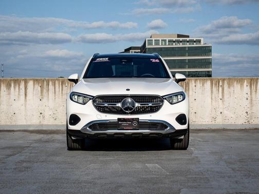Polar White 2026 Mercedes-Benz GLC 300 4MATIC