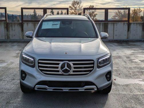 Cirrus Silver Metallic 2026 Mercedes-Benz GLB 250 4MATIC