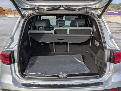 Cirrus Silver Metallic 2026 Mercedes-Benz GLB 250 4MATIC