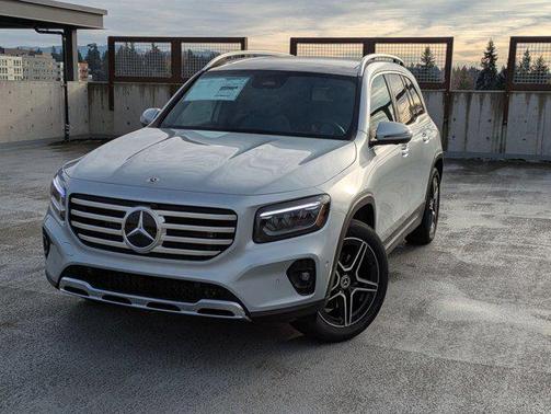 Cirrus Silver Metallic 2026 Mercedes-Benz GLB 250 4MATIC