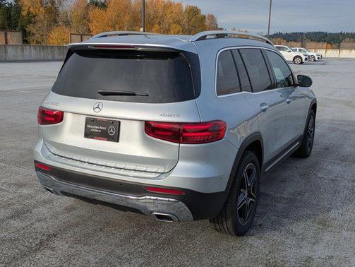 Cirrus Silver Metallic 2026 Mercedes-Benz GLB 250 4MATIC