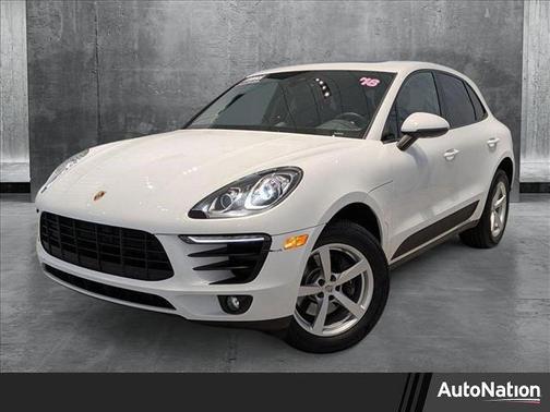 2018 Porsche Macan Base