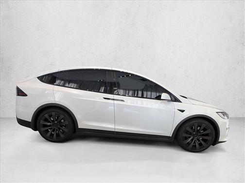 2022 Tesla Model X Plaid Tri Motor All-Wheel Drive