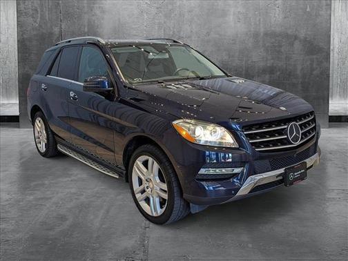 2015 Mercedes-Benz M-Class 4MATIC