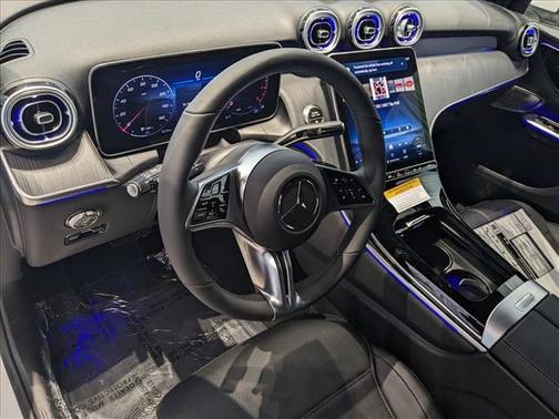 2025 Mercedes-Benz GLC 300 4MATIC