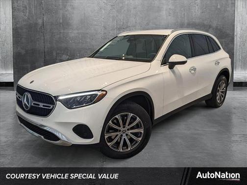 2025 Mercedes-Benz GLC 300 4MATIC