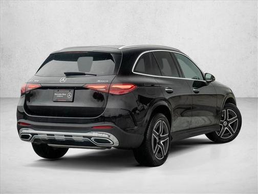 2026 Mercedes-Benz GLC 300 4MATIC
