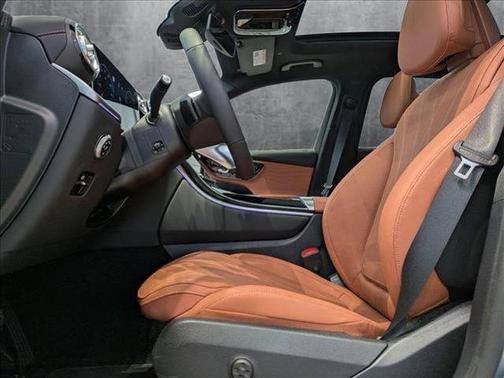 2025 Mercedes-Benz GLC 350e Base