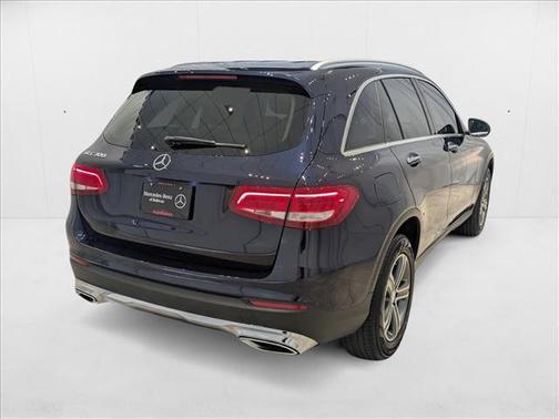 2017 Mercedes-Benz GLC 300 Base
