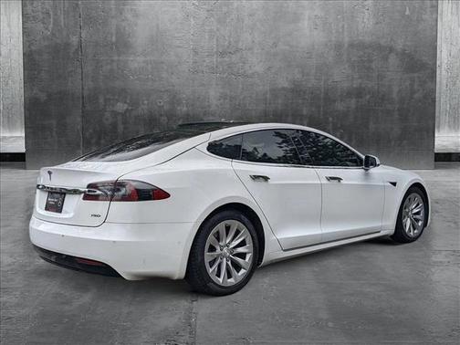 2016 Tesla Model S 75D