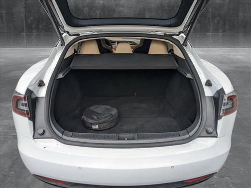 2016 Tesla Model S 75D
