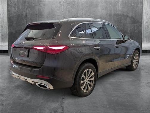 2025 Mercedes-Benz GLC 300 4MATIC
