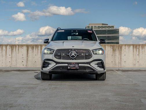 MANUFAKTUR Alpine Grey 2026 Mercedes-Benz GLE 450 4MATIC