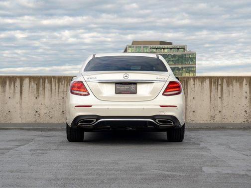 designo Diamond White 2018 Mercedes-Benz E-Class 4MATIC