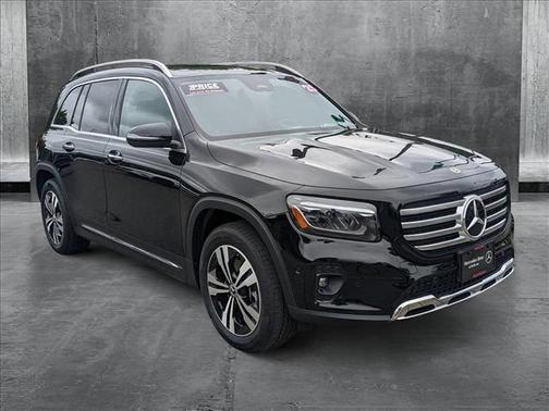 2025 Mercedes-Benz GLB 250 4MATIC