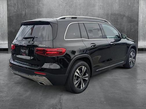 2025 Mercedes-Benz GLB 250 4MATIC