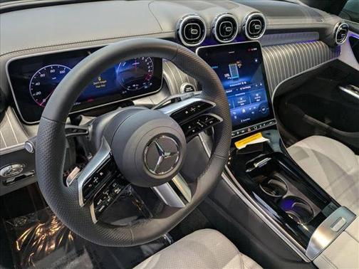 2025 Mercedes-Benz GLC 350e Base